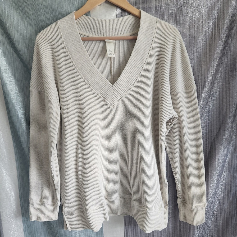 HM‎ Ribbed S Knit V-Neck Top Oatmeal Beige Long Sleeve Quiet Luxury Minimalist